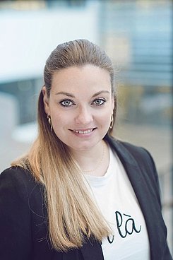 Frau Stefanie Schitteck Frau Stefanie Schitteck